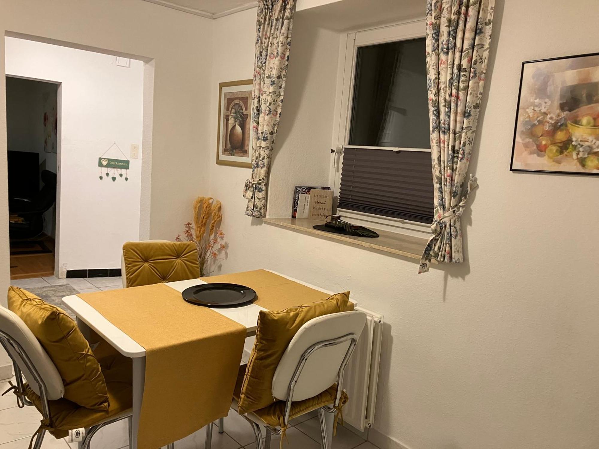 Ferienwohnung Im Gruenen Mit Terrasse Wf Apartment